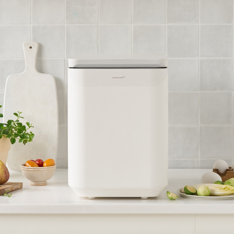LocknLock Zero Waste Food Waste Processor 3.5L review showing the complete appliance.