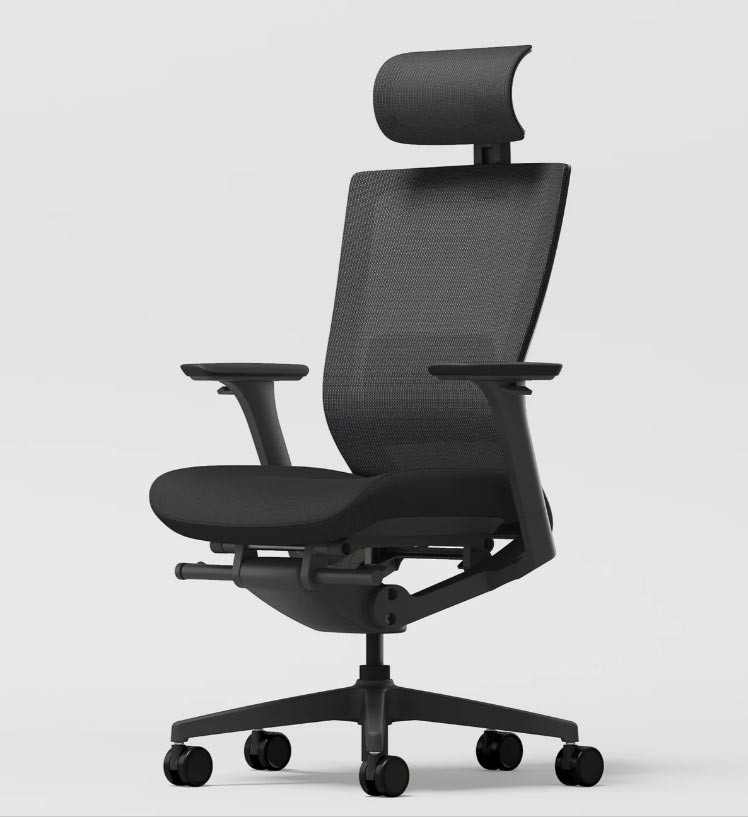 SIDIZ T50 Review featuring the black ergonomic office chair in a full front view.